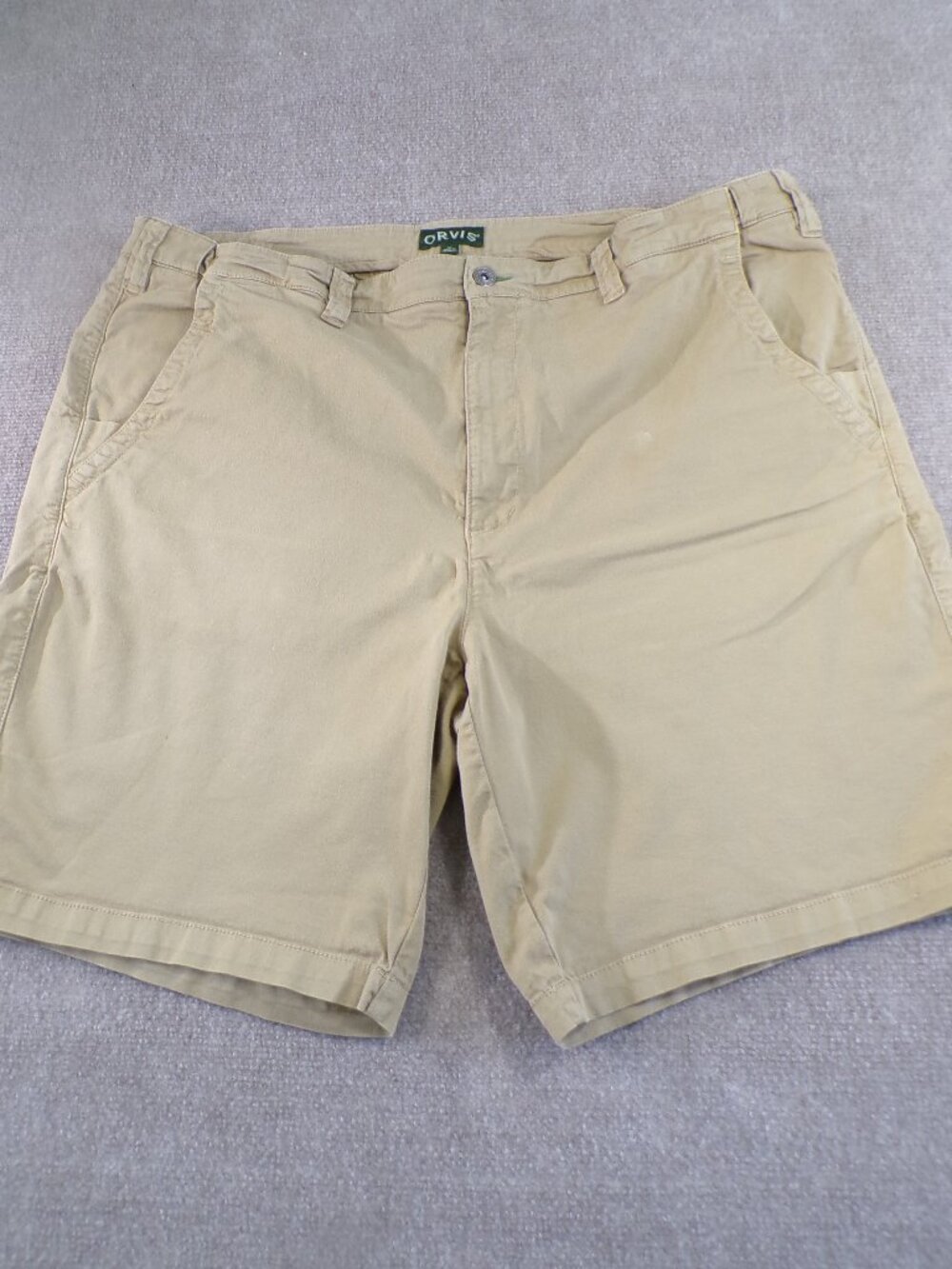 Orvis Men’s EZ-Waist Stretch Chino Khaki Expandable Stretch Shorts | Size 42